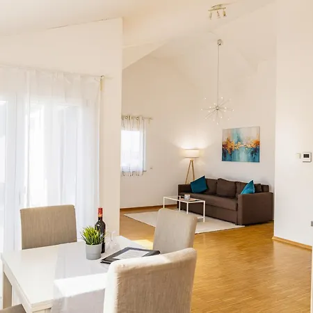 Apartment, Close To Europa Park, Alsace, Black Forest, Family Friendly, Dogs Allowed Apartman